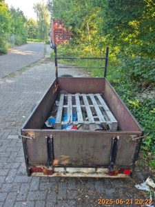 Aanhanger op de openbare weg Noordstaring.